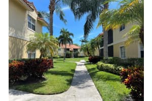 1241 Sw 46th Ave 1008, Pompano Beach