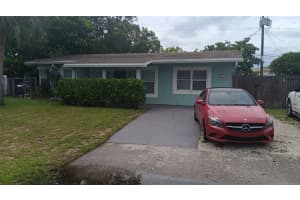 2721 Ne 7th Ter, Pompano Beach