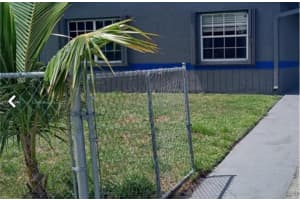 2691 Nw 8th St, Pompano Beach