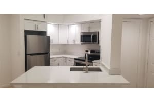 3450 Pinewalk Dr 433, Pompano Beach