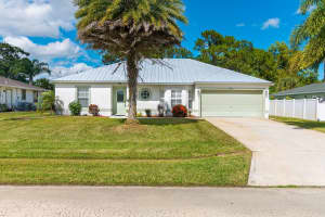 431 Se Faith Terrace, Port Saint Lucie