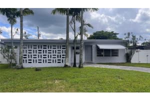 6540 Sw 4th St, Pembroke Pines