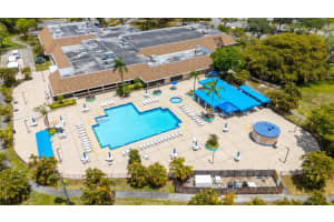 9370 Sunrise Lakes 306, Sunrise