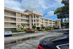3151 S Palm Aire Dr 405, Pompano Beach