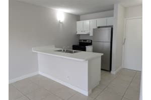 2771 Riverside Drive 317-a, Coral Springs