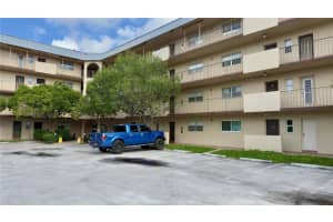 6201 N Falls Circle Drive 103, Lauderhill