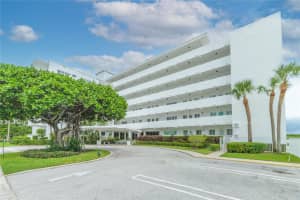 33 Ocean Ave, Palm Beach Shores 33 Ocean Ave, Palm Beach Shores