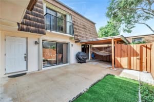 9104 Sw 19 Place A, Davie