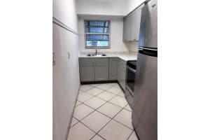 1645 Ne 12th St B, Fort Lauderdale