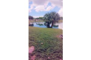 8300 Sunrise Lakes Blvd 104, Sunrise 8300 Sunrise Lakes Blvd 104, Sunrise