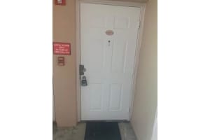 3251 Sabal Palm Manor 207, Davie