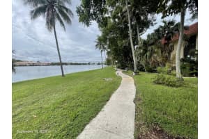 840 Ne 199th Street 208b, Miami