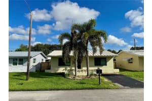 2713 Nw 53rd St, Tamarac