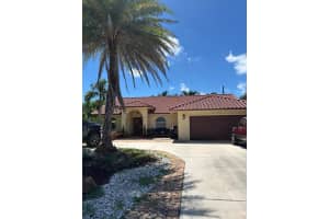 330 Sw 14th St, Deerfield Beach 330 Sw 14th St, Deerfield Beach