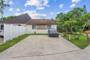 4505 Nw 3rd Dr, Delray Beach