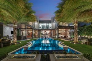 671 Middle River Dr, Fort Lauderdale