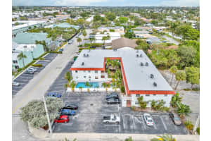 2201 Ne 36th Street 205, Lighthouse Point