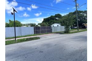 Near 616 22 Road, Fort Lauderdale