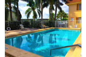 515 S Sequoia Dr 103, West Palm Beach