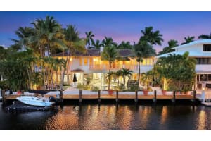 519 Royal Plaza Dr, Fort Lauderdale