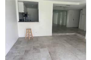 3670 Inverrary Dr 1d, Lauderhill