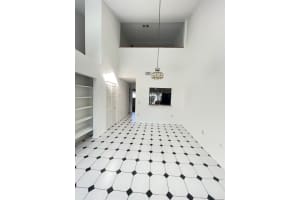 1627 N 15th Ter, Hollywood