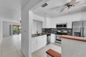 9182 Nw 40th Street 9182, Coral Springs