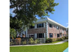 400 S Cypress Rd 423, Pompano Beach