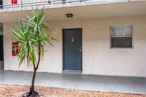 1810 N Lauderdale Ave 2100, North Lauderdale