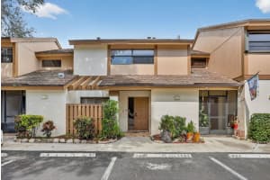 3037 Nw 48th Ave, Coconut Creek