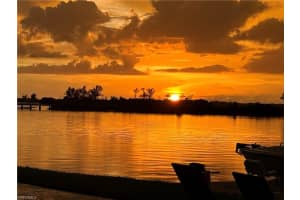 4835 E Riverside Drive, Fort Myers