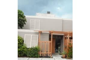 11245 Nw 14th Court, Pembroke Pines