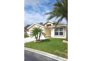 1792 Sawgrass, Greenacres