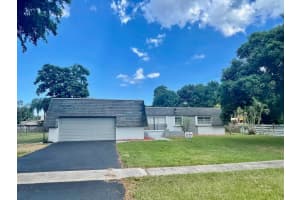 1160 Sw 69th Ave, Plantation