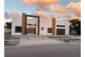 1304 Se 10th Ter, Deerfield Beach