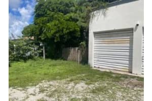 1601 Nw 147th Street Drive, Miami