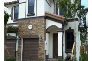 5011 Lily Way, Davie 5011 Lily Way, Davie
