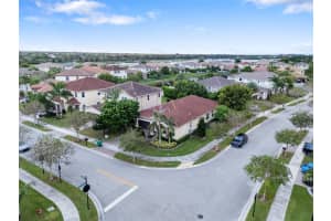 9741 S Miralago Way, Parkland