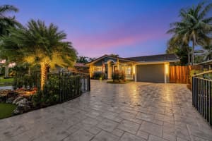 2407 Ne 17th Ter, Wilton Manors