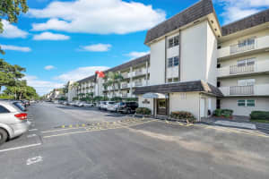 6200 Nw 44th St 405, Lauderhill