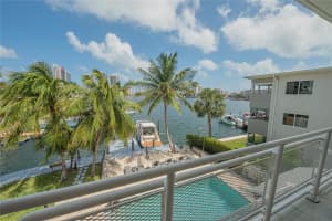 468 Golden Isles Dr 402, Hallandale Beach 468 Golden Isles Dr 402, Hallandale Beach