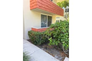 802 Cypress Blvd 101, Pompano Beach