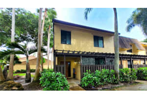 1146 N University Drive, Plantation