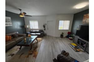 1571 Se 31st Court, Homestead