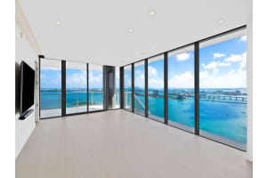 700 Ne 24 3307, Miami 700 Ne 24 3307, Miami