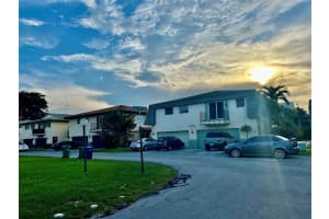 2966 Nw 89th Terrace 15-4, Coral Springs