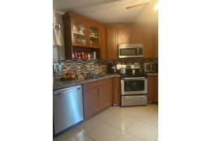 3 Greenway Village, Royal Palm Beach