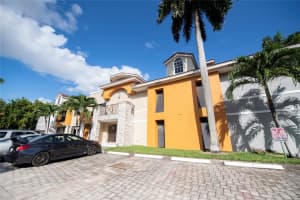 64 Isle Of Venice Dr 26, Fort Lauderdale