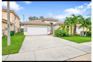 13761 N Garden Cove Cir, Davie 13761 N Garden Cove Cir, Davie