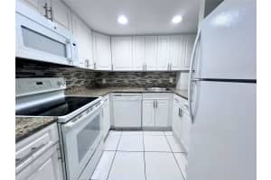 2580 Nw 56th Ave 700-420, Lauderhill